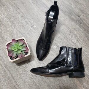 Nine West Pleaser Black Patent Chelsea Boots 7.5